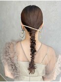 ヘアセット　タイトヘア　編み下ろし