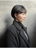 黒髪マッシュショート