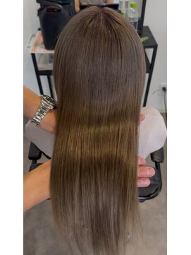 ナンバー(number+) 20代30代40代髪質改善カラーミルクティアッシュ