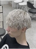 ブリーチパーマ/ホワイトカラー×ツイストスパイラルパーマ