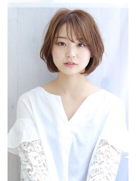 マルシェ(marche) 【lagoon】加藤信綱小顔エアリーボブ大人ナチュラルベージュ秋冬