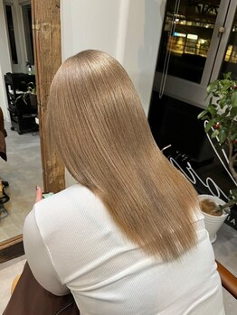 リボーン(reborn)の写真/鏡を見るたび気分が上がる！愛されオーラを纏う、柔らかなハイトーンデザインカラーで日常を特別に♪