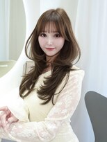 エレリー 名駅(EleRe)&nbsp;ハッシュカット/レイヤーカット/オリーブベージュ/グレージュ