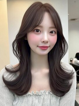 クイーン バイ ノイズ 西院(QUEEN by noism) ナチュラルレイヤートレンドカラー韓国風シースルーバング