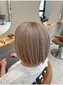 ミルクティーベージュ　ブリーチ　ダブルカラー　髪質改善