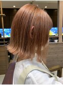 ピンクベージュカラー/切りっぱなしボブ