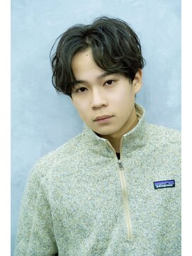 クロムトウキョウ ザ バーバー 新宿本店(CHROM TOKYO the Barber) ニュアンスパーマセンターパート　新宿/メンズパーマ/20代30代