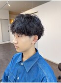 ツイストスパイラルスーツ短髪ツーブロック束感モテる黒髪