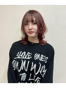 リラス 博多(rilas) ミディアムウルフ レイヤーカット ウルフカット