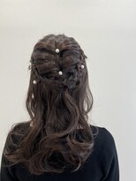 エンジェルウィング(Angel wing)&nbsp;ハーフアップ