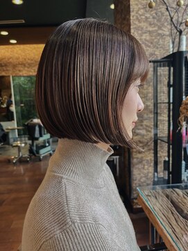 イー(E) ナチュラルボブ