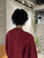 ミリ(milli Produce by ITAKURA)&nbsp;個性派大人フルパーマウルフ