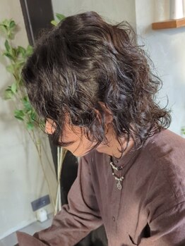 グローリーメンズ(glory men's)の写真/イメチェンもお任せ♪髪質や骨格を見極め、あなたに合ったパーマをご提案☆毎朝のスタイリングも楽々♪