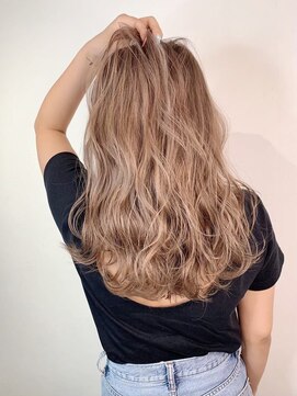 リベルテ 渋谷(Liberte) ミルクティ【渋谷/髪質改善/学割/ブリーチ/レイヤー】