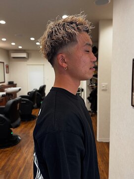 イロ(iro) ハイトーンツイスト