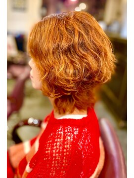 サーティエイト(38) ウルフレイヤー/パーマ/カラー/髪質改善/40代/元町/くびれボブ/