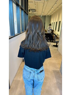 セミロング/外ハネ/大人可愛い/髪質改善/グレージュ