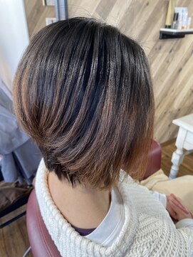 ルネッサンスヘアー ラファエロ(RAFFAELLO) メンテナンスカット 丸みボブ 丸みショート ボブスタイル