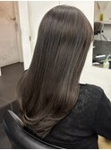 ▽ミディアムレイヤーダークブラウンくびれミディアムグレージュ
