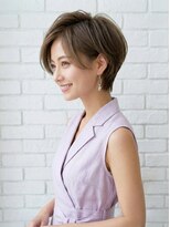 リッシュヘアー 箕面店(Riche hair)&nbsp;センターパートで魅せる・大人ハンサムショート