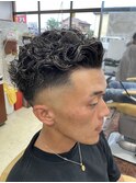 カーリーパーマ
