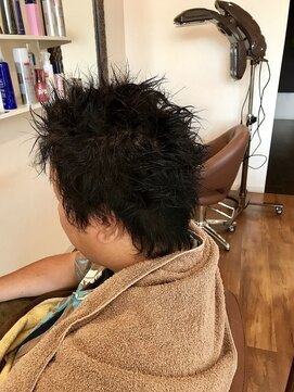 モアナ(MOANA) シャギーショートスタイル