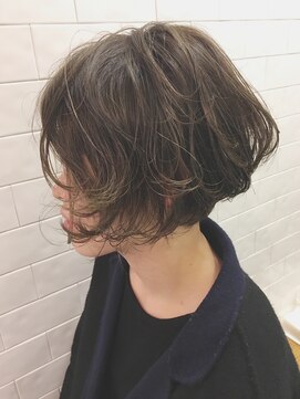 エイゾー(EIZO) 【EIZO表参道】グレージュショート