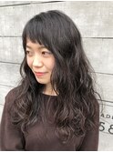 オン眉でも子供っぽくならない 小顔カールロング