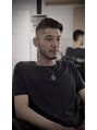 ブルズカット(BULLS CUT)&nbsp;サイドは短く、定番のバーバースタイルです！<理容室/葛西>