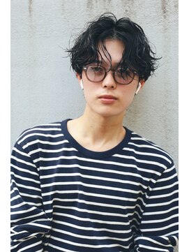 アンドスタイル(&style) センターパートショートパーマ　福岡大名メンズカット