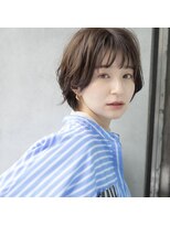 リタ(rita.) 大人女性◎動きのあるショートボブ 荻原圭介