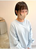 ぱつんとオン眉ミニボブ