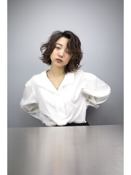 アム(amm) カールボブ