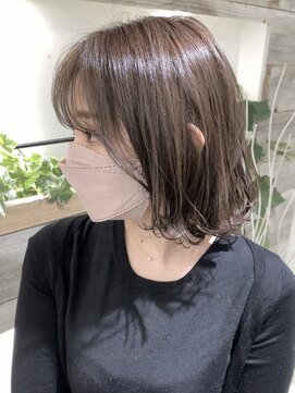 オリンテ バイ レシッド 表参道(orente by rcid) orente 表参道斜めバングミディアムシルキーべージュ