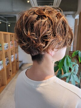 イーチ(EACH) 外国人のようなクセ毛風パーマ♪