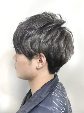 リリー シブヤ(Lilly shibuya) 【Lilly渋谷】#グレー#マッシュ#ツーブロ