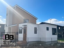 ビービー すたいる(BB)の雰囲気(当店は住宅兼店舗です。レンガ調の茶色お家が目印です。)
