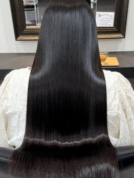 リーベル(Re bell)の写真/毛先までたっぷりの潤いをギュっと閉じ込める☆Re-bellこだわりの薬剤で、きらめく艶髪へ♪