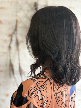 アカイトビラ ヘアケアサロン(AKAI TOBIRA Hair Care Salon) インナー×グレージュ