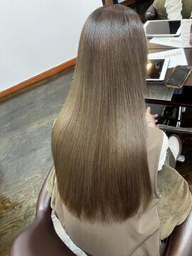 ラリュエル 江曽島店(La Ruelle.) オリーブベージュ