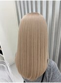 ミルクティーベージュ