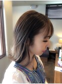 アッシュベージュ外ハネボブ