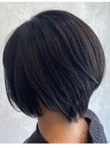 ショートボブ