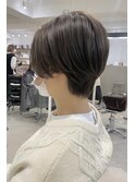 ◆◇大人可愛いハンサムショート　くすみベージュ◇◆