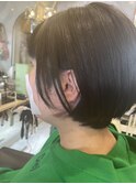 ショートボブ&シールエクステイヤリングカラー