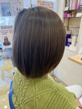 ヘアースタジオフォルム ショートボブ