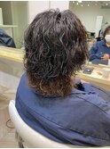 《tomi》ウルフレイヤー×波巻きパーマ