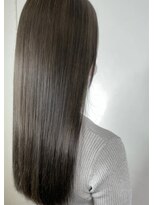 ウェグ 難波(WEG) 美髪ストレートオリーブグレージュ