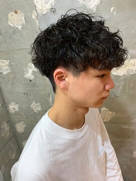 アカ(ACA) メンズマッシュパーマ波巻ツイストスパイラルパーマ札幌大通