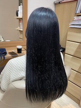 アンフィ 東京(Amphi) 【やりたい色が叶えられる!!透け感イルミナカラー♪】